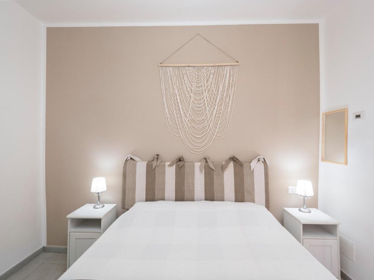 Luminoso Appartamento Sul Lago - Lake Court Ангвиллара-Сабация Экстерьер фото